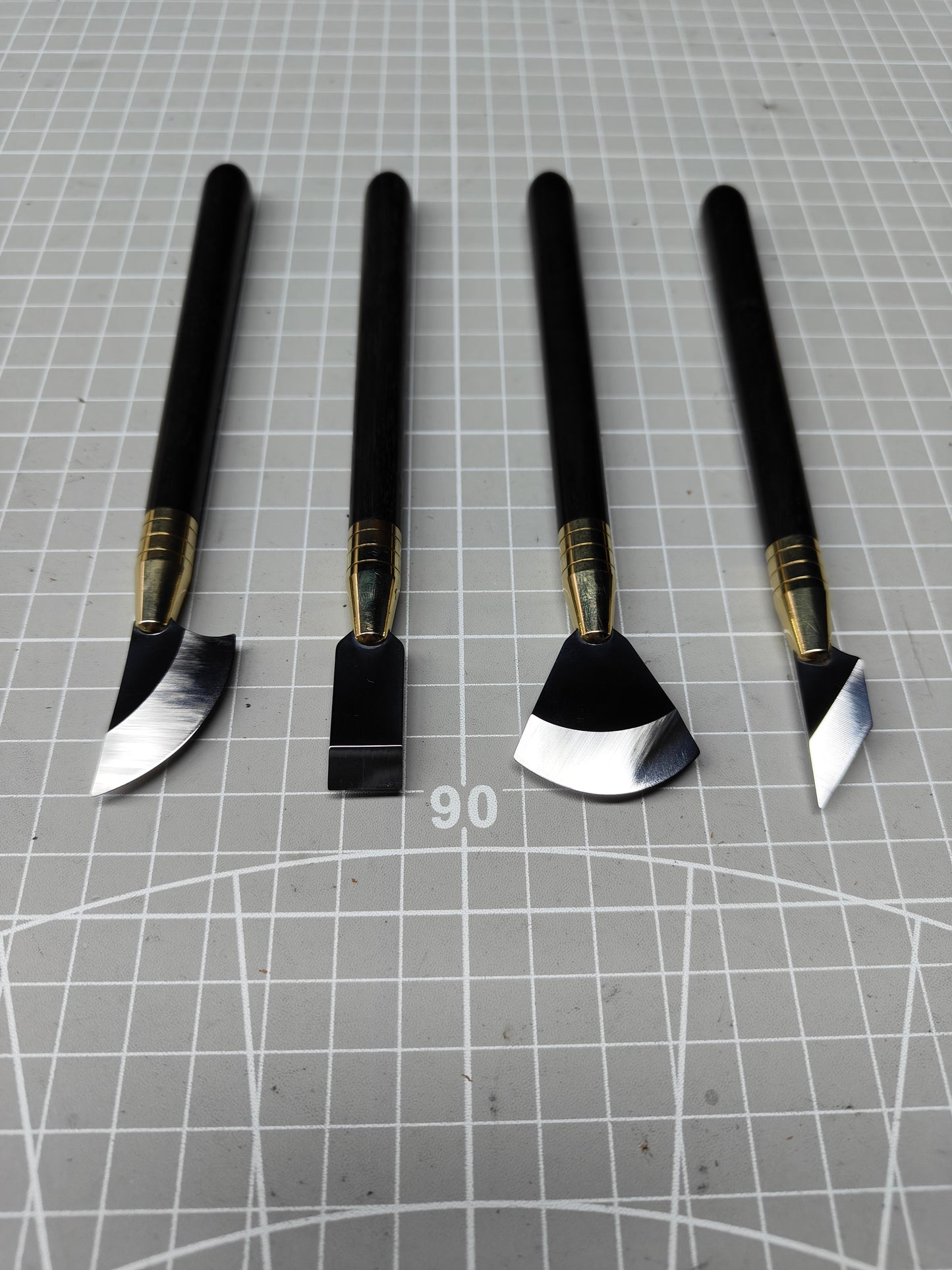Pattern knife set